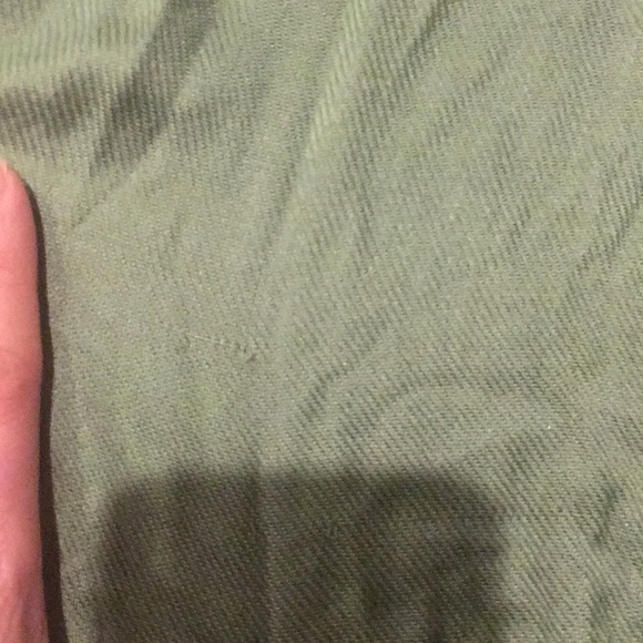 Green Scarf - Picture 4 of 5